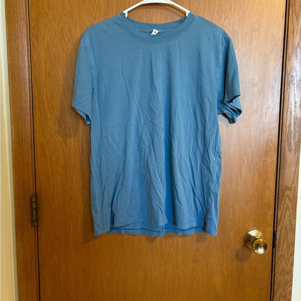 Lululemon T-Shirt